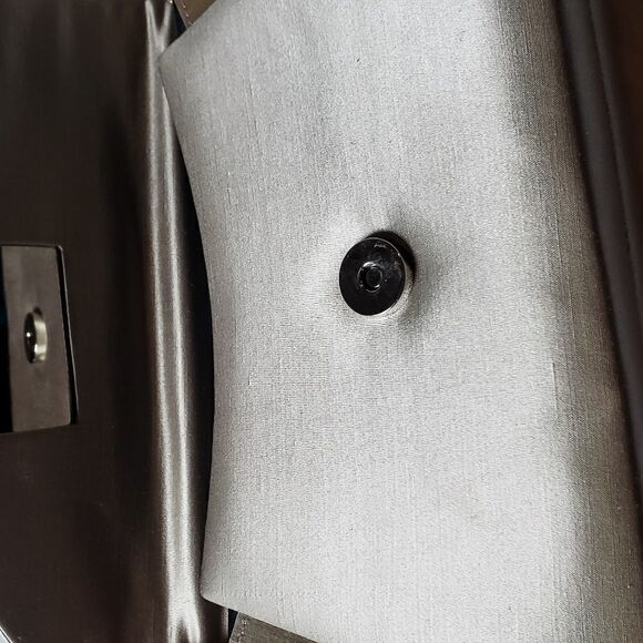 Satin Purse - Picture 5 of 12